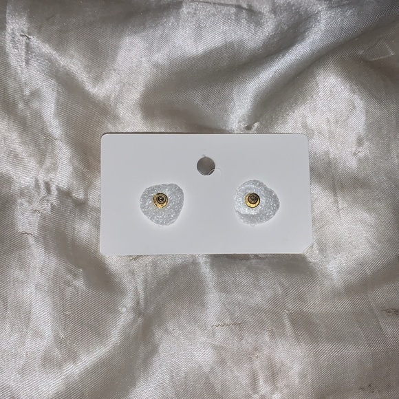 Earrings - Picture 8 of 9